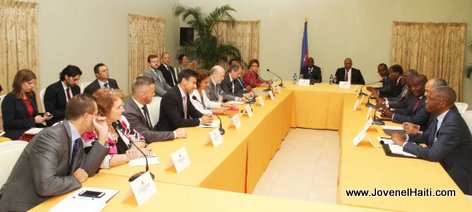 PHOTO: Haiti President Jovenel Moise meeting with Core Group at the National Palace